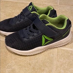 Boys sz 12 (toddler/preschool) Reebok shoes